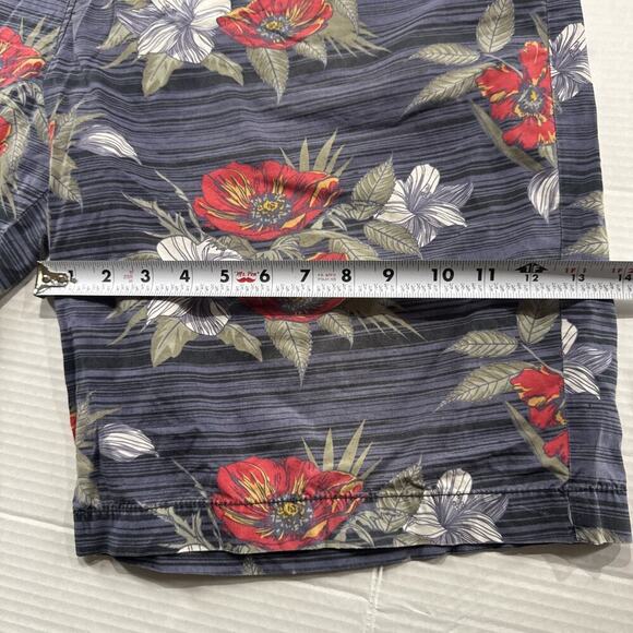 VTG Ecko Unltd. Hawaiian Floral Shorts Size 40 - Picture 5 of 11